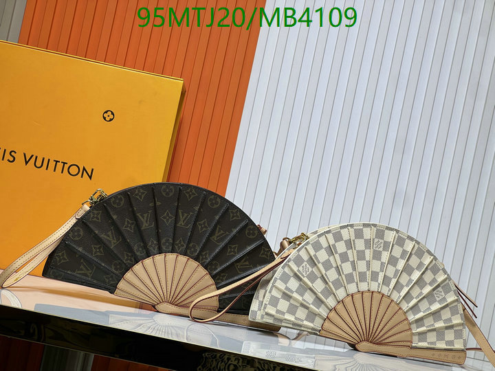 LV-Bag-4A Quality Code: MB4109 $: 95USD