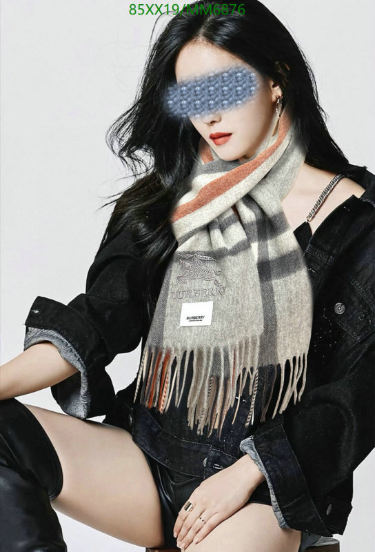 Burberry-Scarf Code: MM6876 $: 85USD