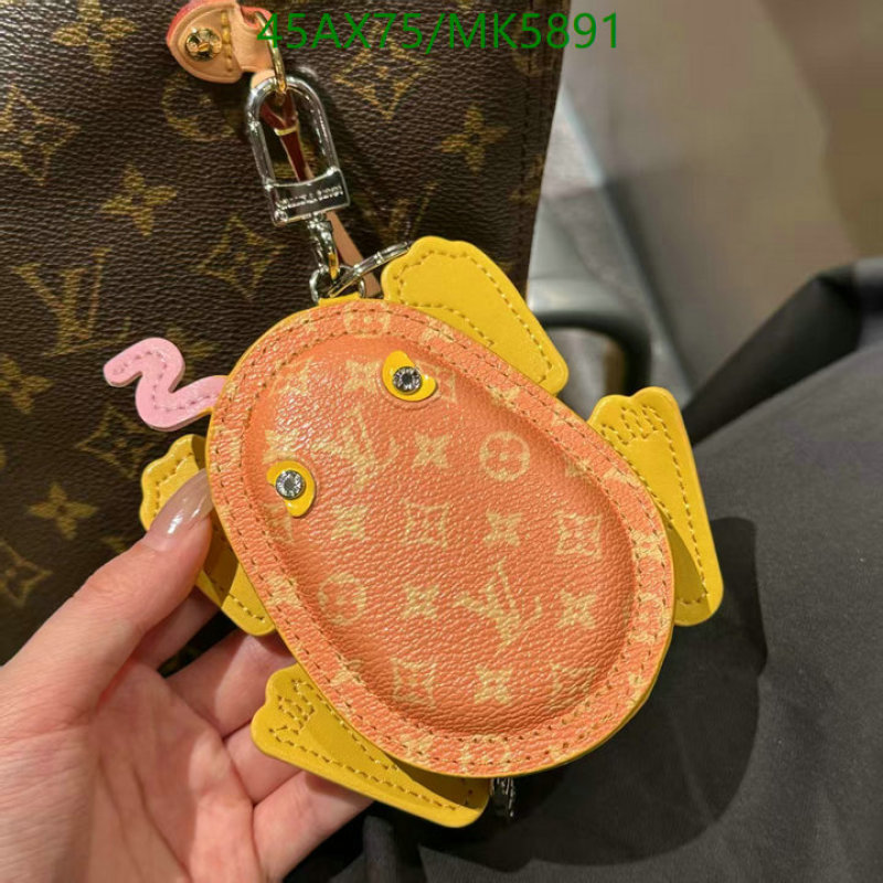 LV-Key pendant Code: MK5891 $: 45USD