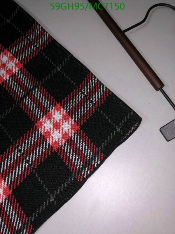 Burberry-Clothing Code: MC7150 $: 59USD