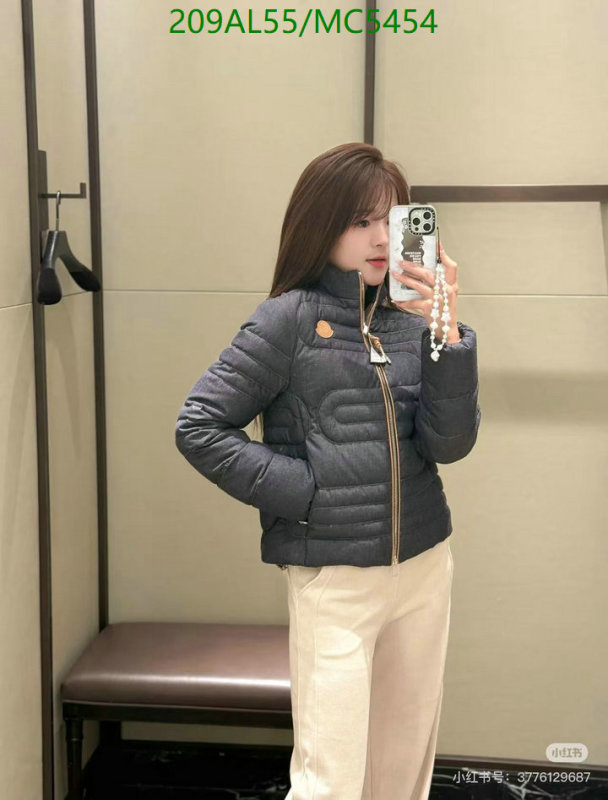 Moncler-Down jacket Women Code: MC5454 $: 209USD
