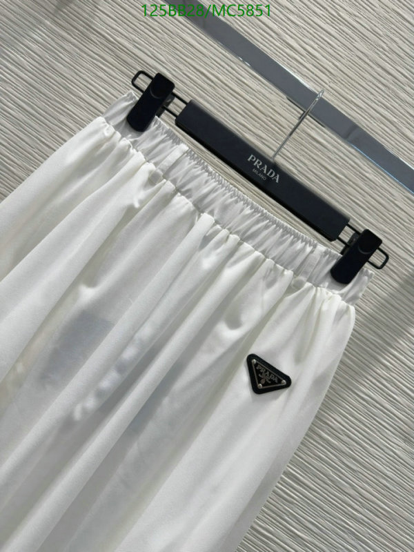Prada-Clothing Code: MC5851 $: 125USD