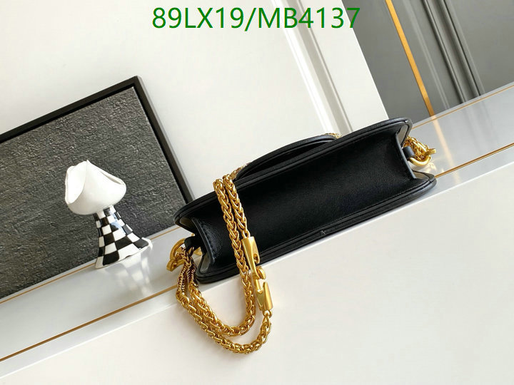 Valentino-Bag-4A Quality Code: MB4137 $: 89USD