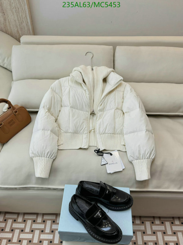 Moncler-Down jacket Women Code: MC5453 $: 235USD