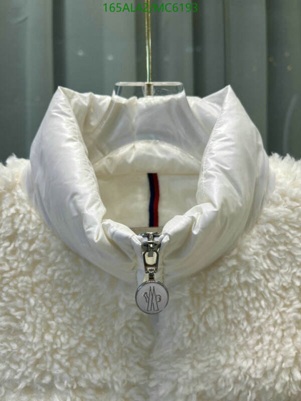 Moncler-Down jacket Women Code: MC6193 $: 165USD