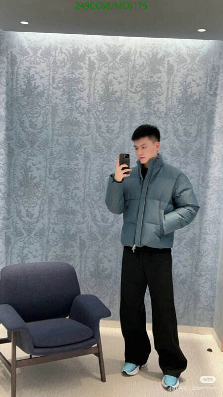 Dior-Down jacket Women Code: MC6175 $: 249USD
