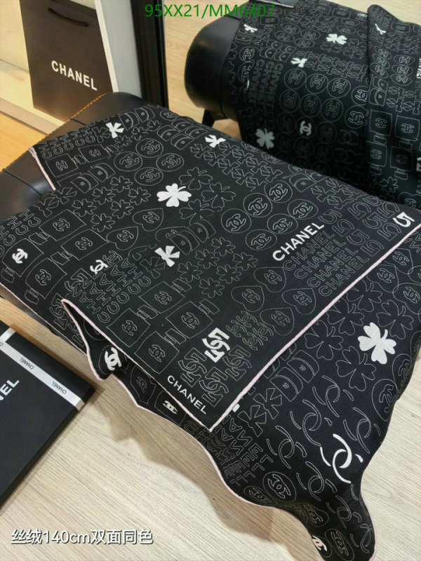 Chanel-Scarf Code: MM6407 $: 95USD