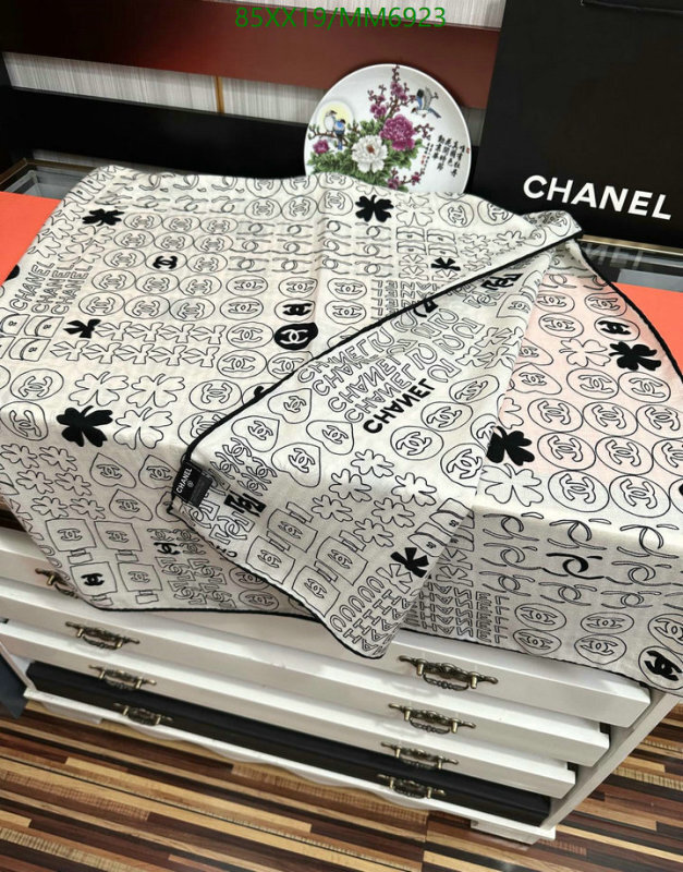 Chanel-Scarf Code: MM6923 $: 85USD