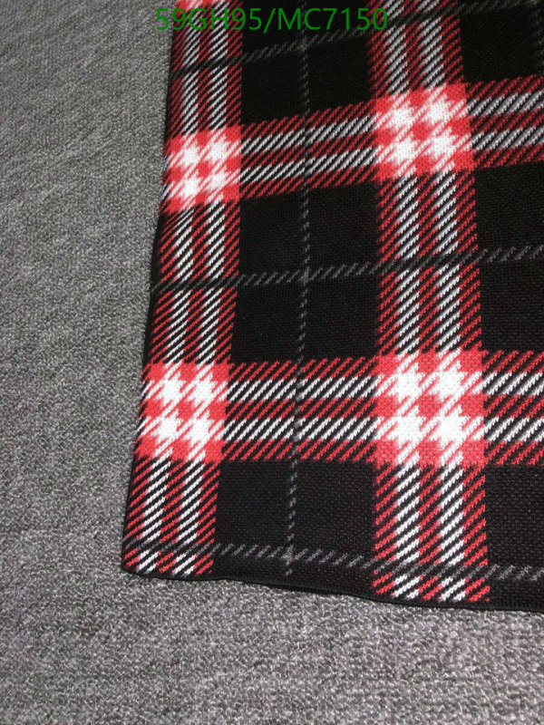 Burberry-Clothing Code: MC7150 $: 59USD