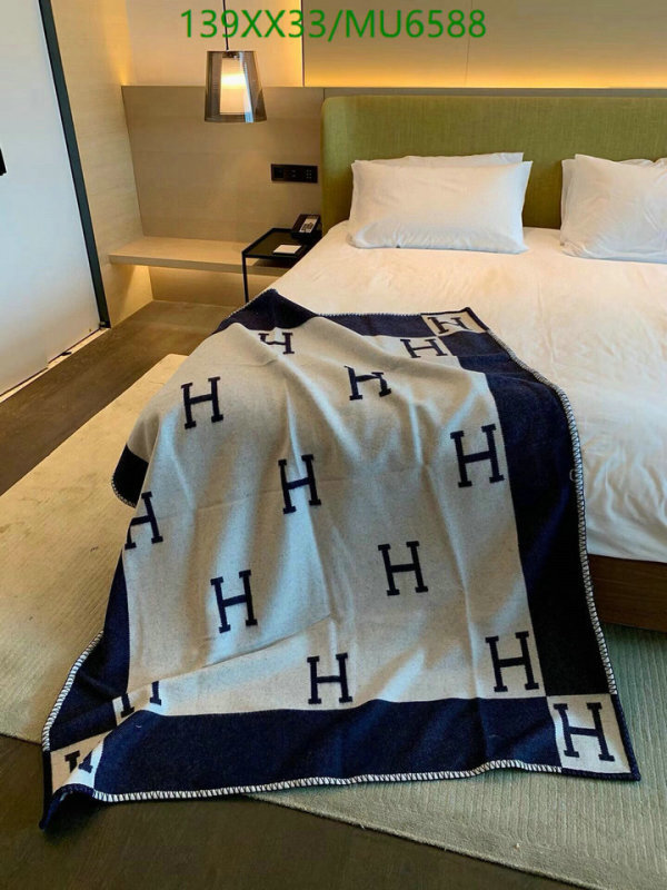 Hermes-Houseware Code: MU6588 $: 139USD