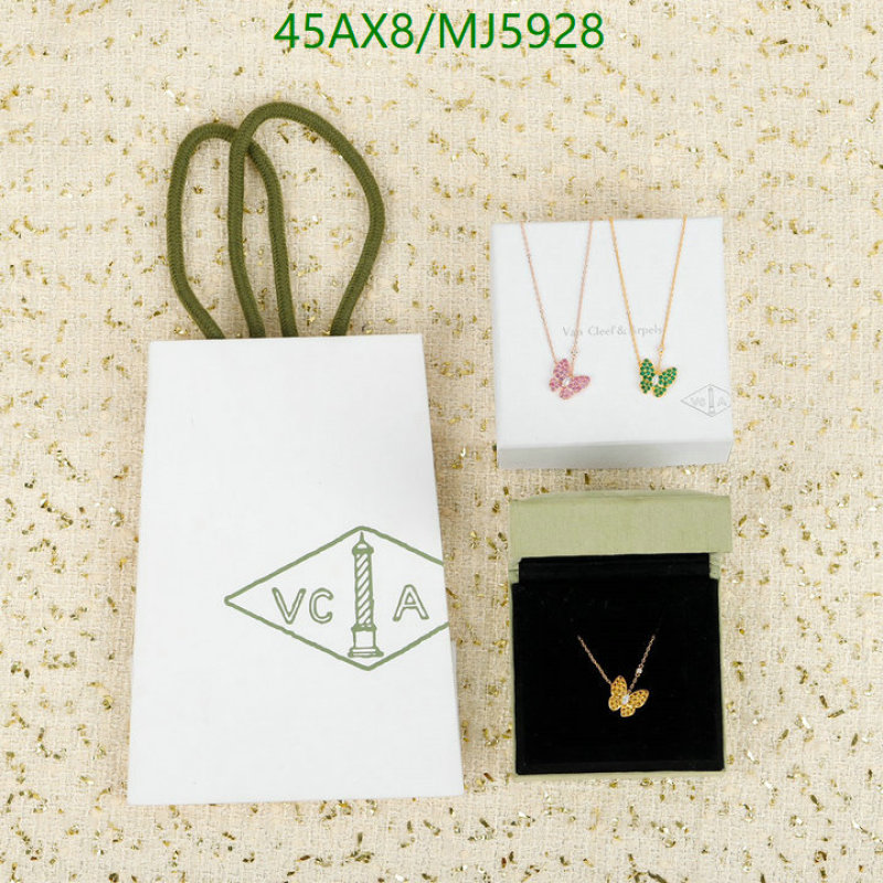 Van Cleef & Arpels-Jewelry Code: MJ5928 $: 45USD