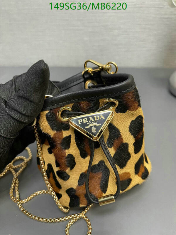 Prada-Bag-Mirror Quality Code: MB6220 $: 149USD