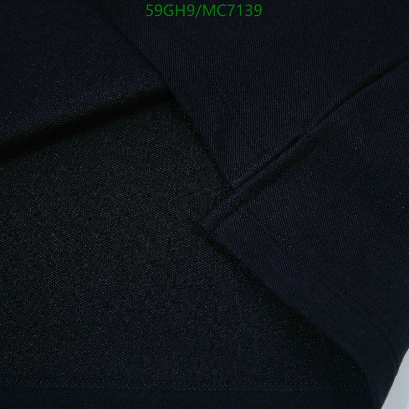 Burberry-Clothing Code: MC7139 $: 59USD