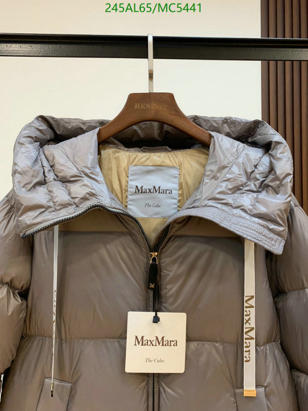 MaxMara-Down jacket Women Code: MC5441 $: 245USD