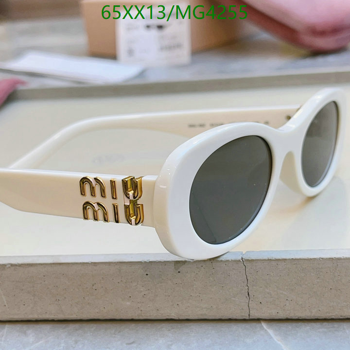 MiuMiu-Glasses Code: MG4255 $: 65USD