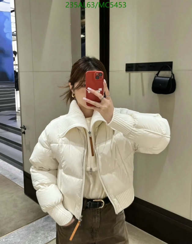 Moncler-Down jacket Women Code: MC5453 $: 235USD