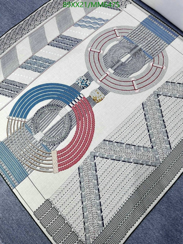 Hermes-Scarf Code: MM6475 $: 89USD
