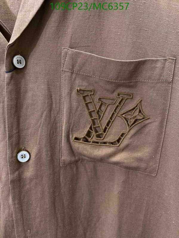LV-Clothing Code: MC6357 $: 109USD