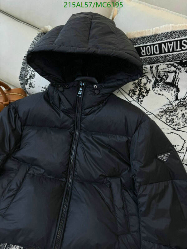 Prada-Down jacket Women Code: MC6195 $: 215USD