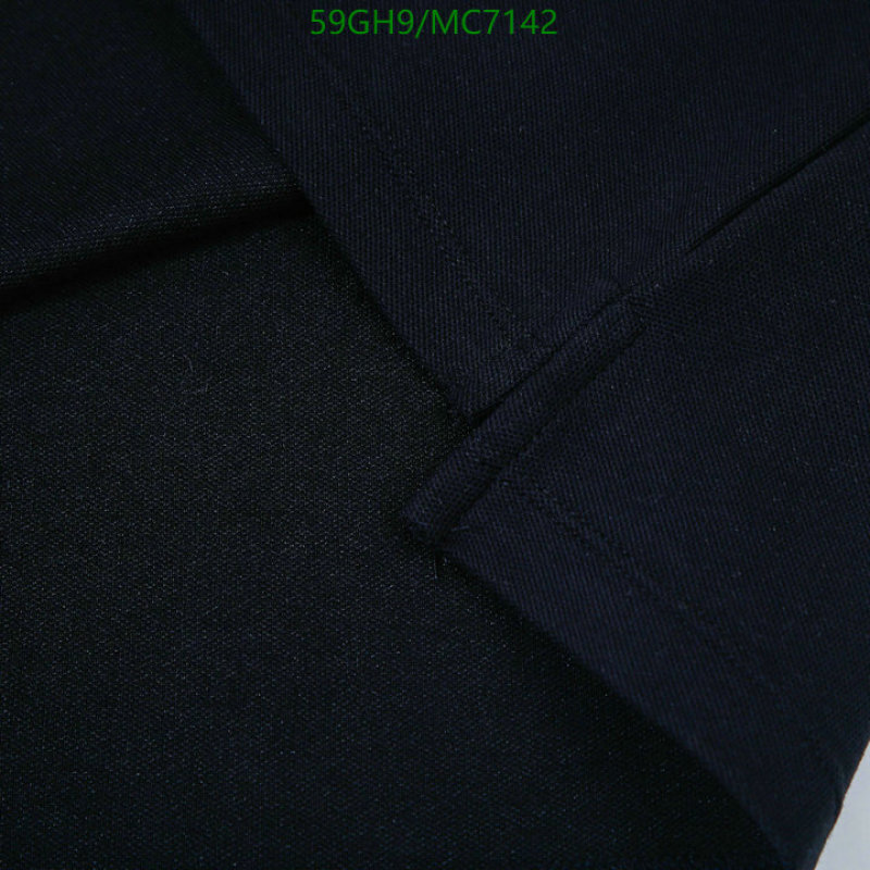 Burberry-Clothing Code: MC7142 $: 59USD
