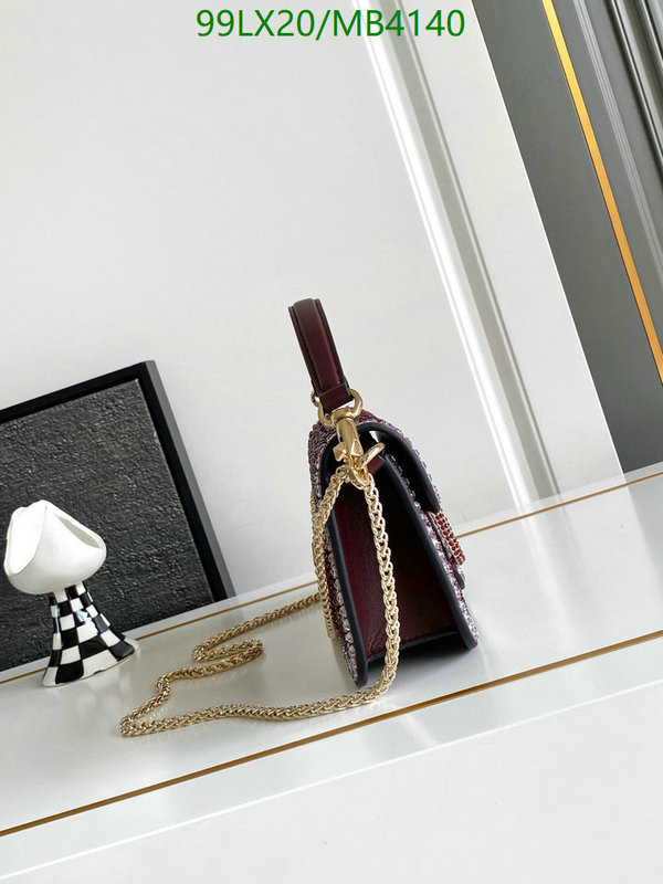 Valentino-Bag-4A Quality Code: MB4140 $: 99USD