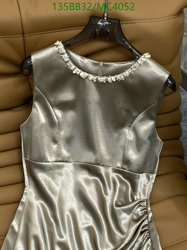 Valentino-Clothing Code: MC4052 $: 135USD