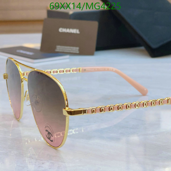 Chanel-Glasses Code: MG4225 $: 69USD