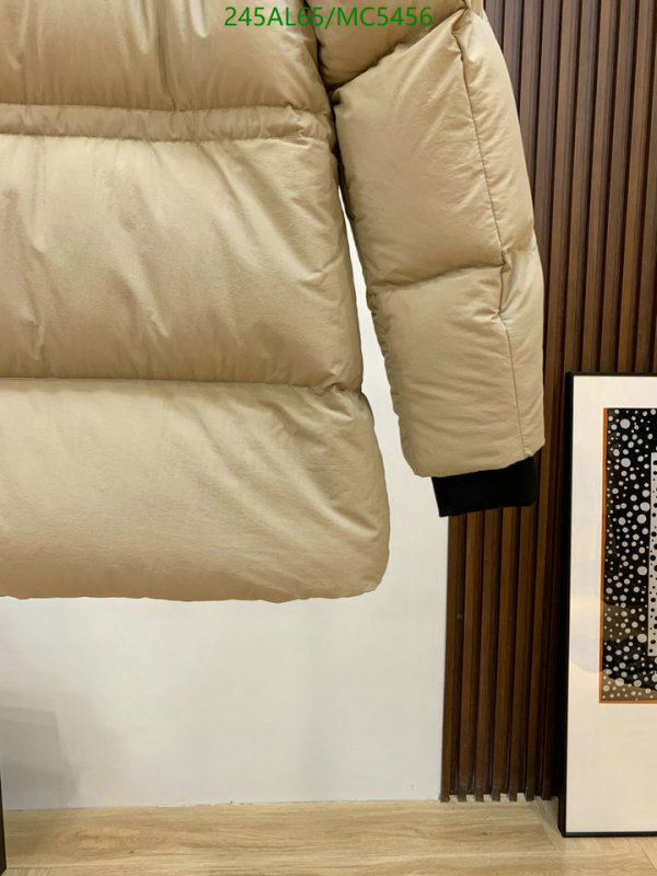 Prada-Down jacket Women Code: MC5456 $: 245USD