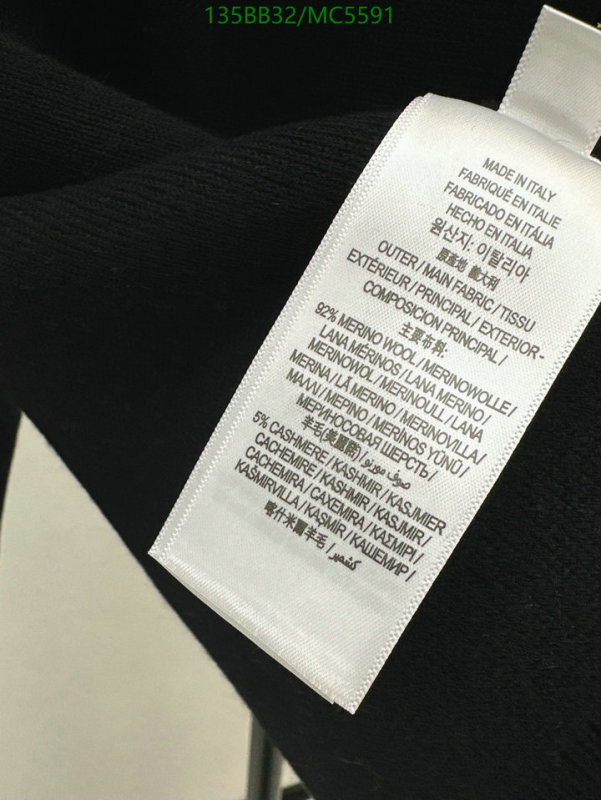 Burberry-Clothing Code: MC5591 $: 135USD