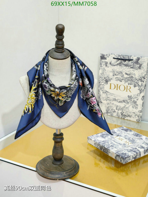 Dior-Scarf Code: MM7058 $: 69USD