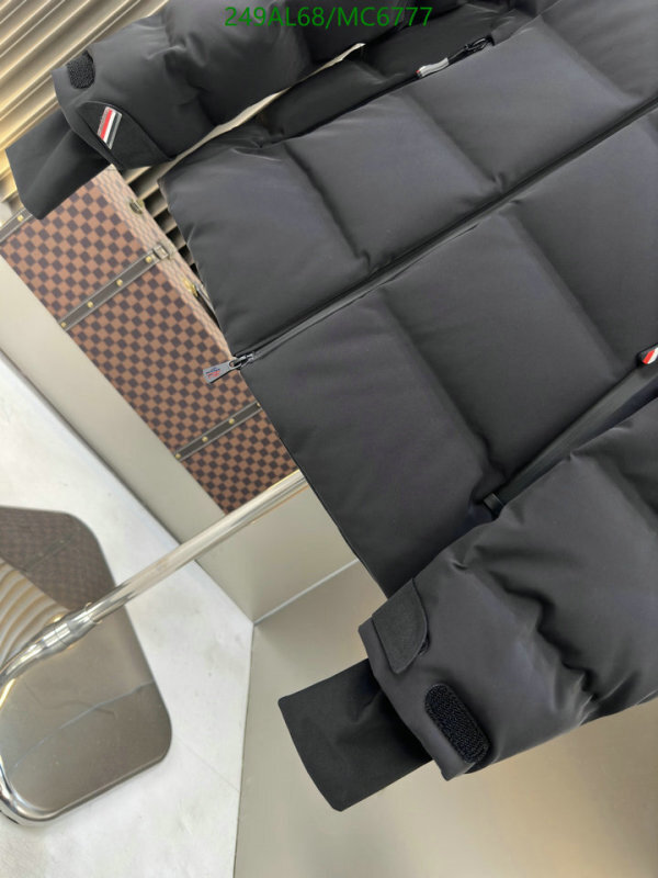 Moncler-Down jacket Men Code: MC6777 $: 249USD