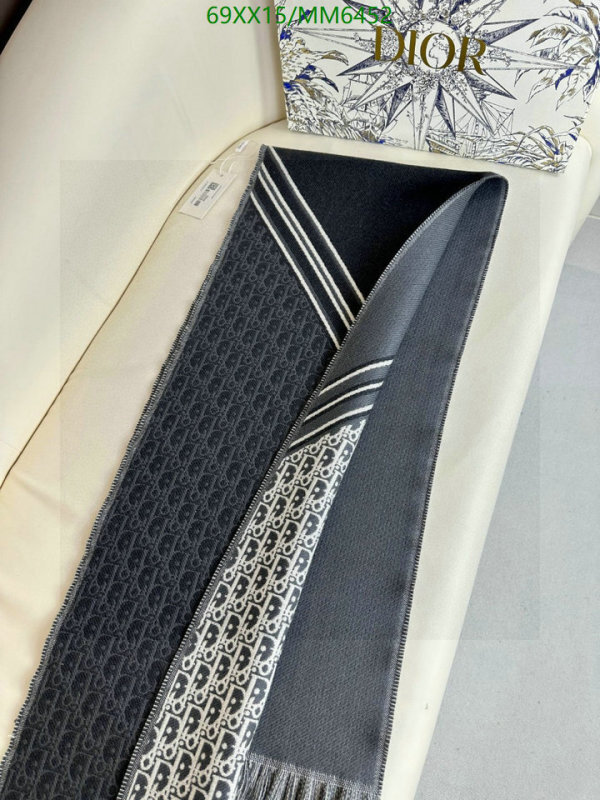 Dior-Scarf Code: MM6452 $: 69USD