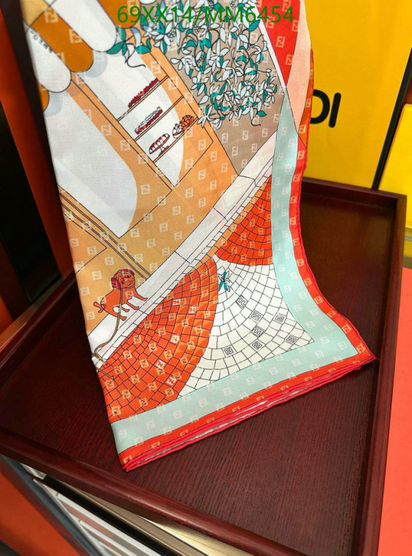 Fendi-Scarf Code: MM6454 $: 69USD