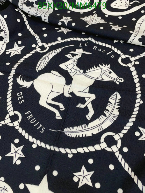Hermes-Scarf Code: MM6479 $: 85USD