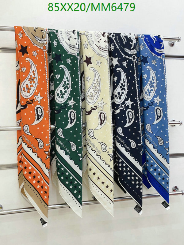 Hermes-Scarf Code: MM6479 $: 85USD