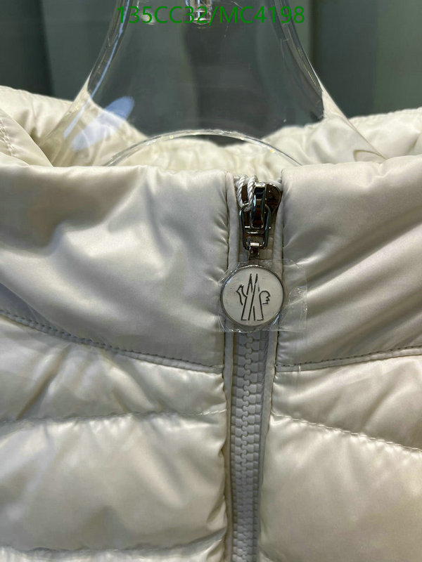 Moncler-Down jacket Women Code: MC4198 $: 135USD