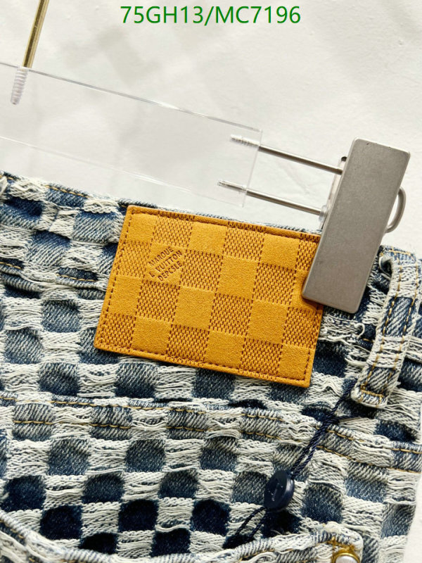 LV-Clothing Code: MC7196 $: 75USD
