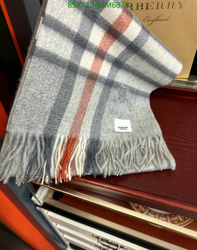 Burberry-Scarf Code: MM6876 $: 85USD