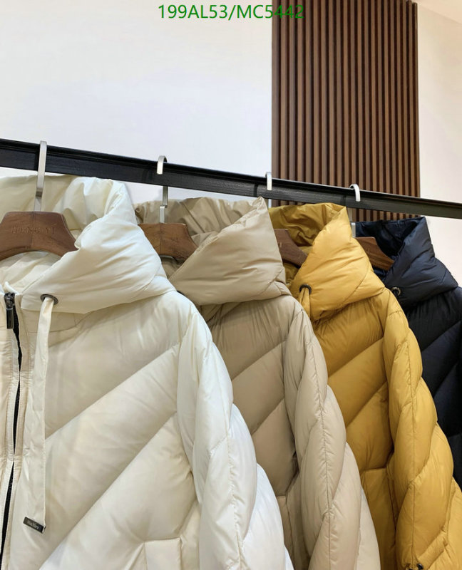 MaxMara-Down jacket Women Code: MC5442 $: 199USD