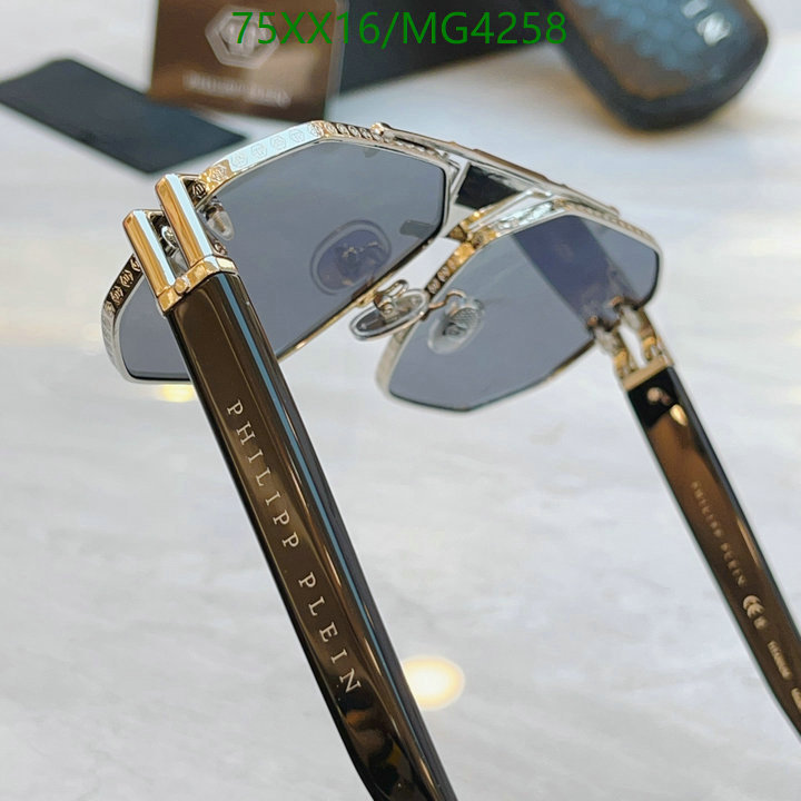 Philipp Plein-Glasses Code: MG4258 $: 75USD