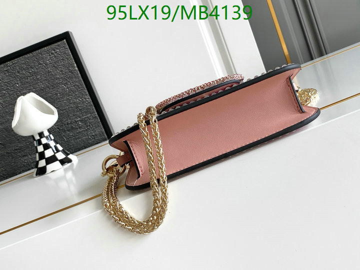 Valentino-Bag-4A Quality Code: MB4139 $: 95USD