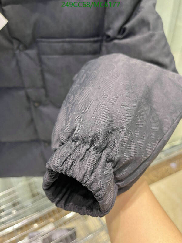 Dior-Down jacket Women Code: MC6177 $: 249USD