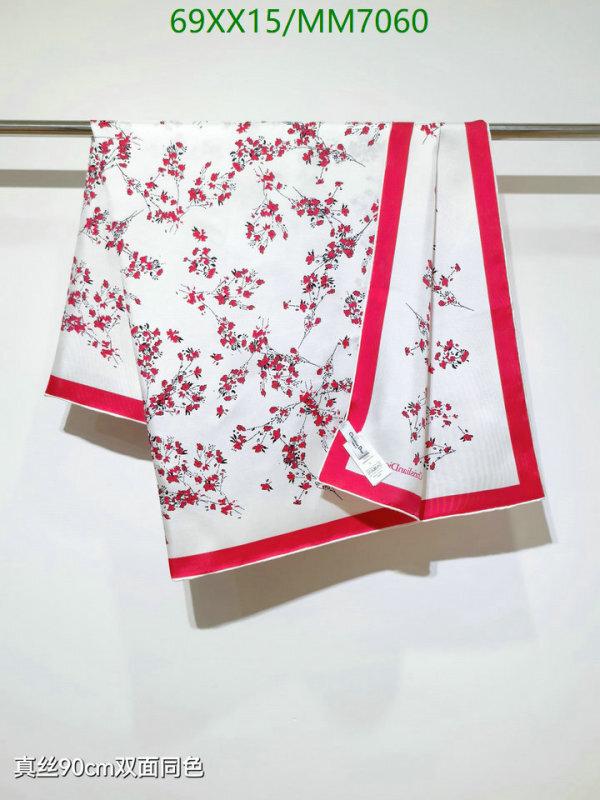 Dior-Scarf Code: MM7060 $: 69USD