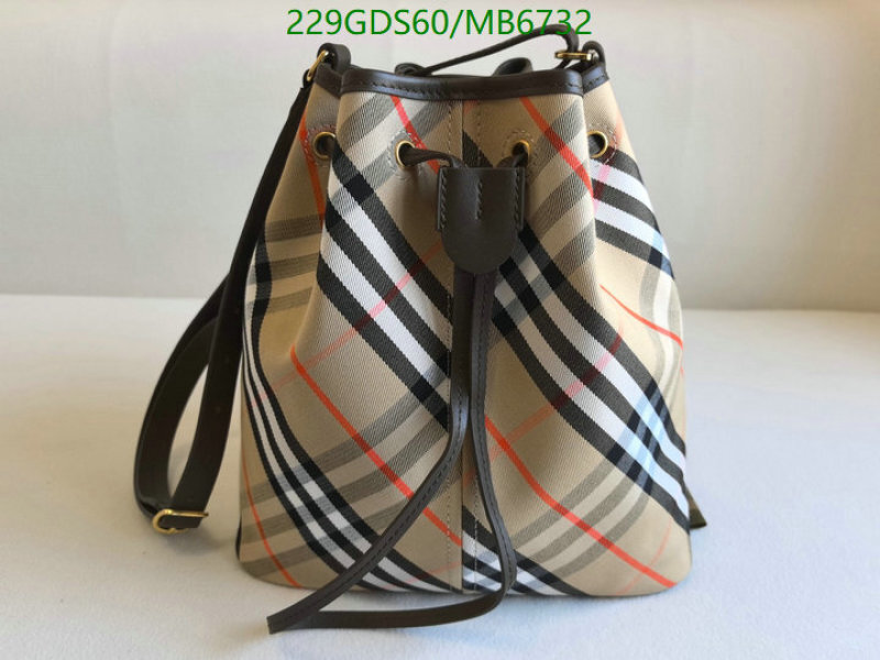 Burberry-Bag-Mirror Quality Code: MB6732 $: 229USD