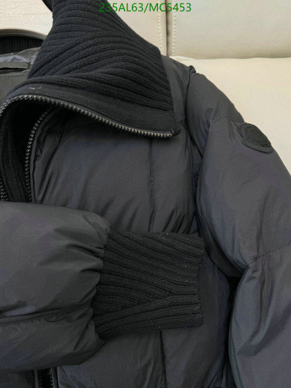 Moncler-Down jacket Women Code: MC5453 $: 235USD