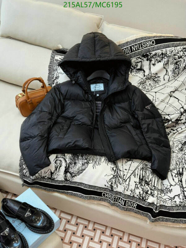 Prada-Down jacket Women Code: MC6195 $: 215USD