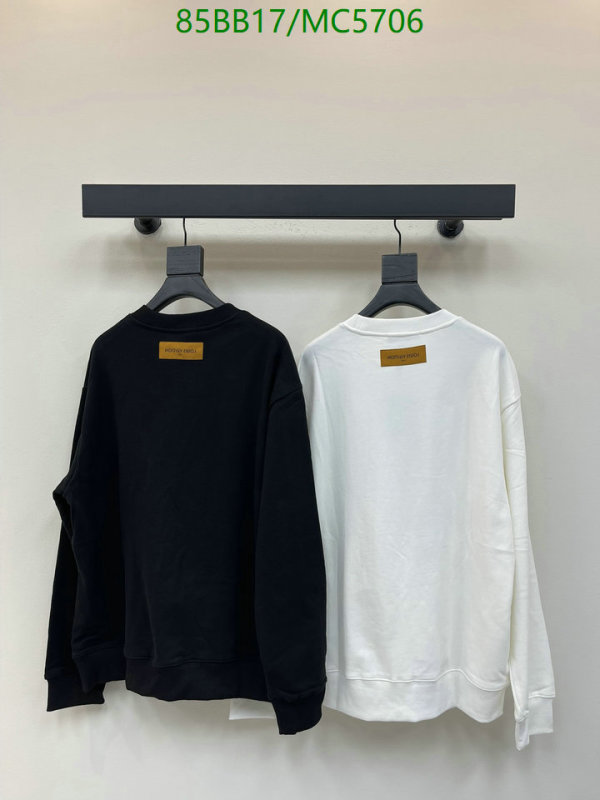 LV-Clothing Code: MC5706 $: 85USD