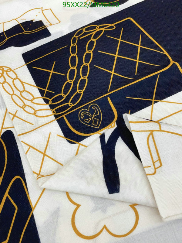 Chanel-Scarf Code: MM6420 $: 95USD