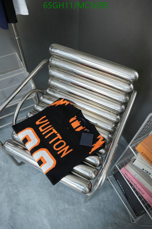 LV-Clothing Code: MC5095 $: 65USD
