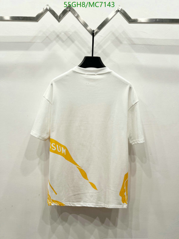 Burberry-Clothing Code: MC7143 $: 55USD